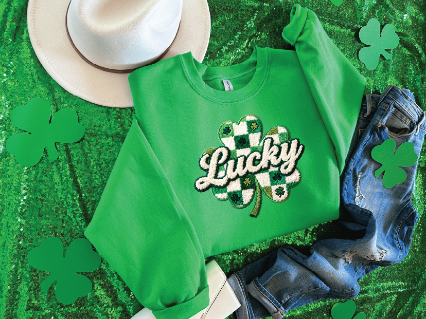 LUCKY FAUX YARN - UNISEX Graphic Sweatshirt