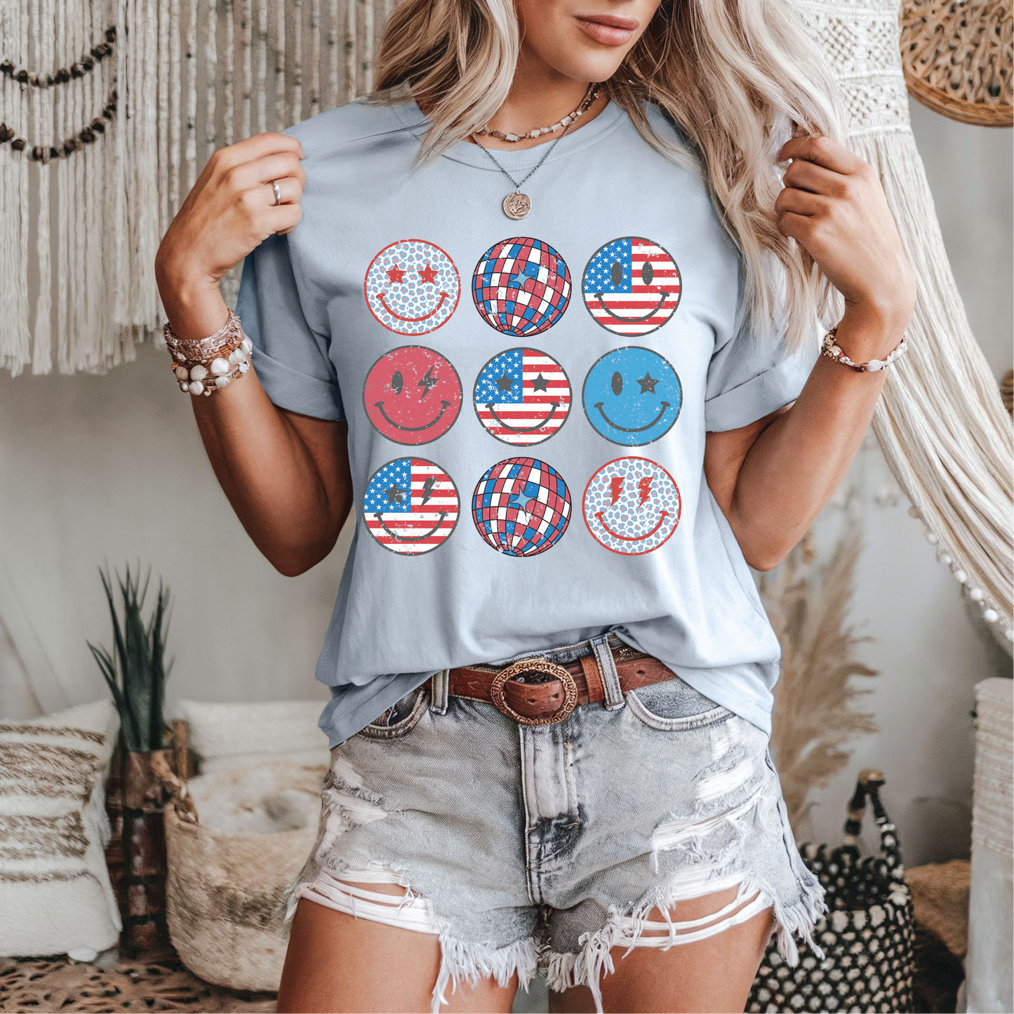 USA Faces Patriotic Tee