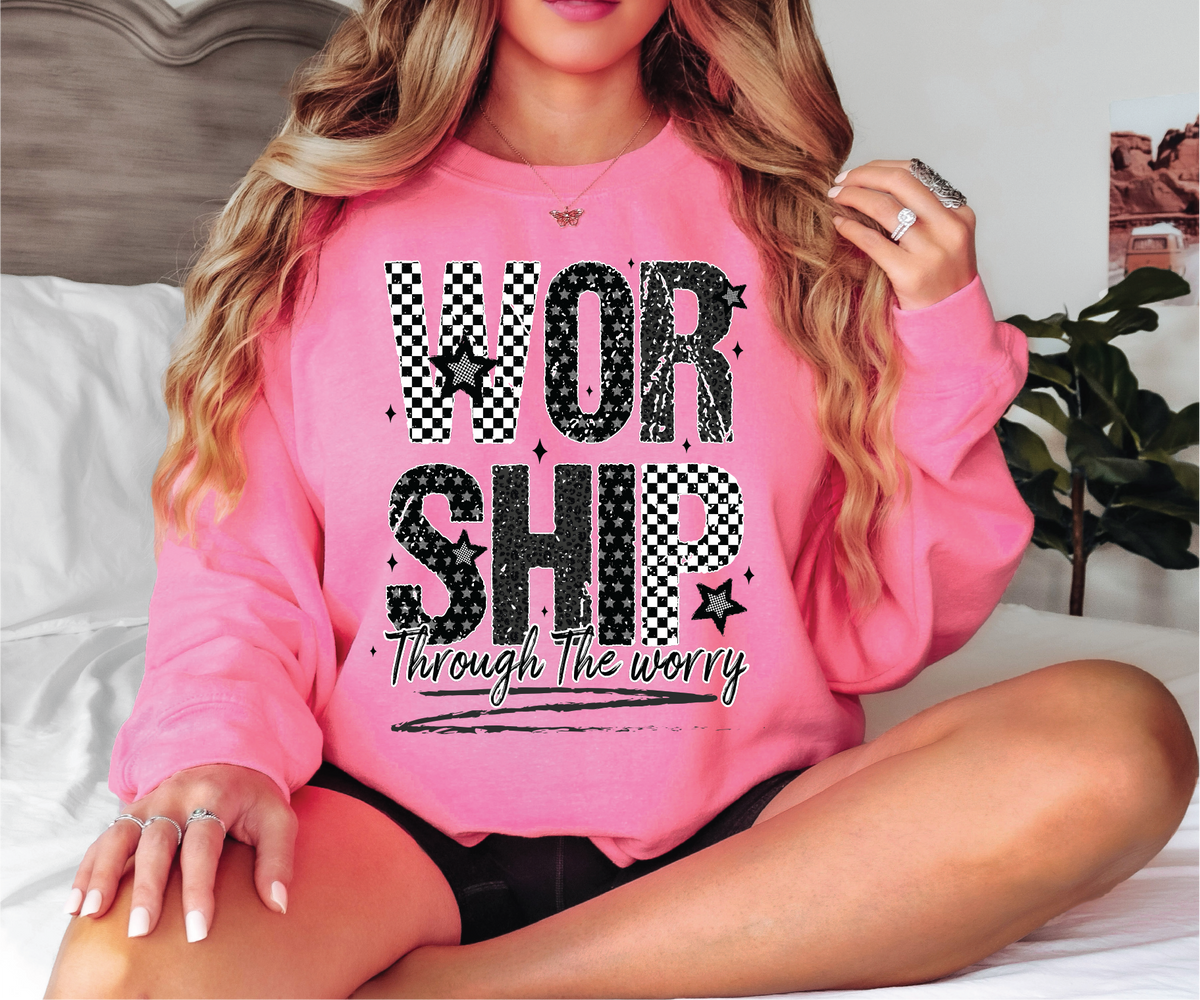 Worship Through The Worry Checkered Graphic Sweatshirt