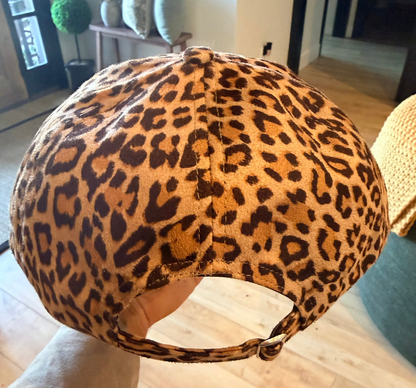 WHITE EMBROIDERIED BOW- LEOPARD BRUSHED SUEDE DAD HAT