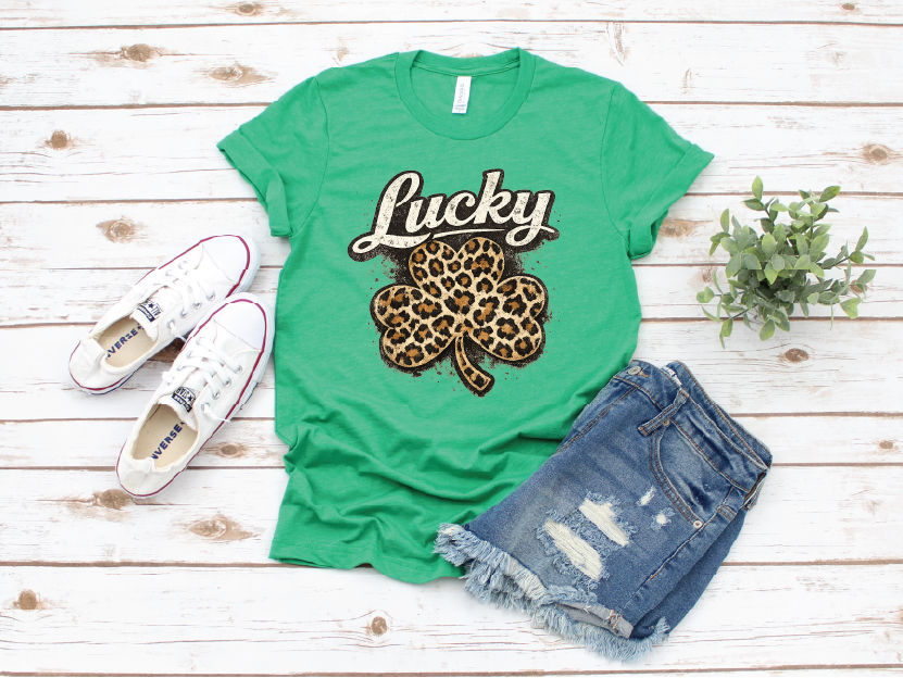 LUCKY LEOPARD SHAMROCK - UNISEX Graphic Tee